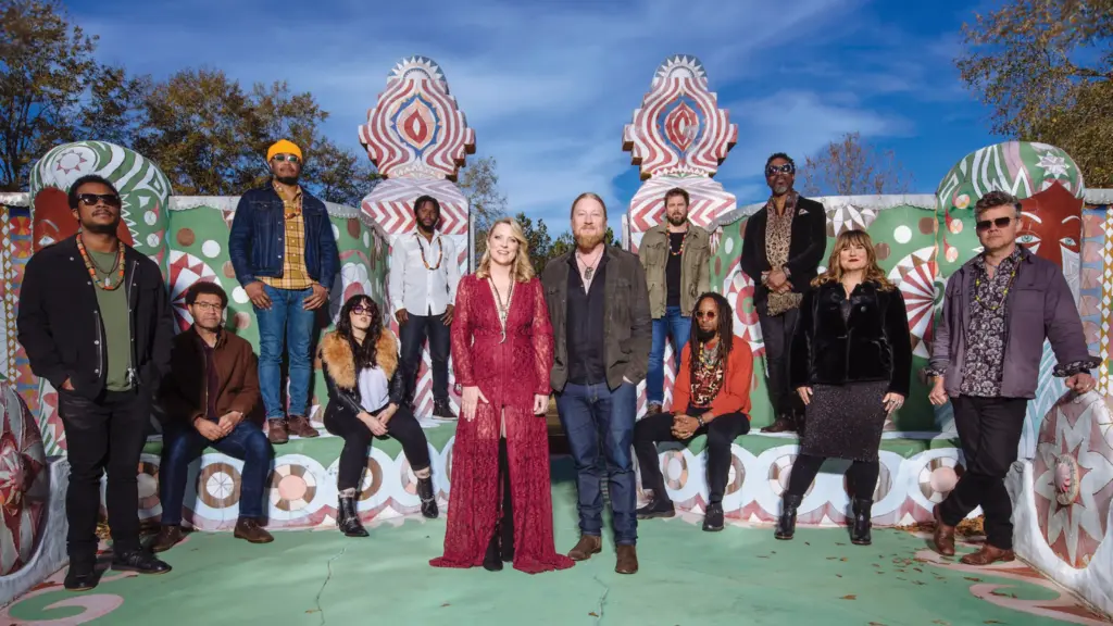 Tedeschi Trucks Band - Ruoff Music Center - 08080808 2323 2025202520252025